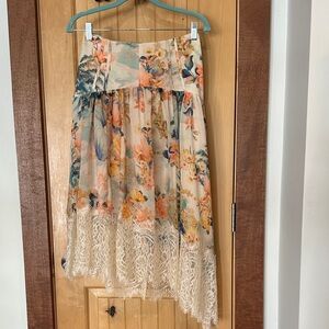 Anthropologie Asymmetrical Floral Skirt with Lace Hem